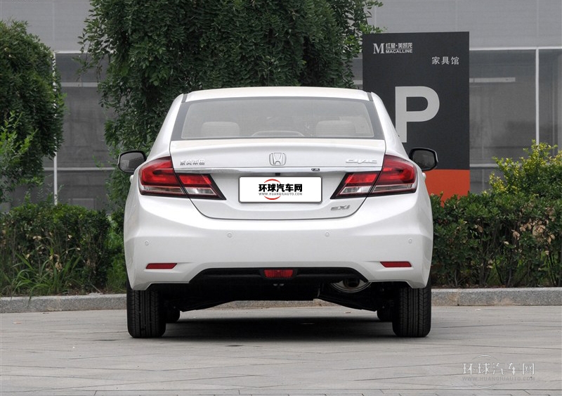 2014款 1.8L 自動(dòng)舒適版