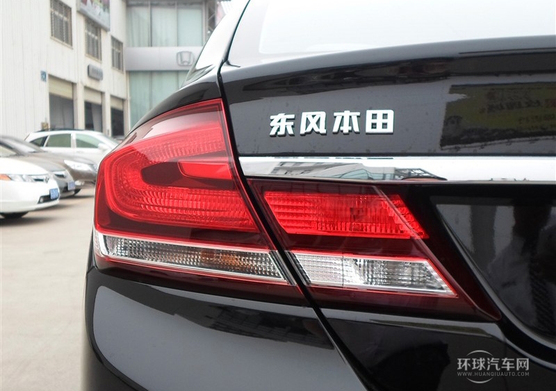 2014款 1.8L 手動(dòng)經(jīng)典版