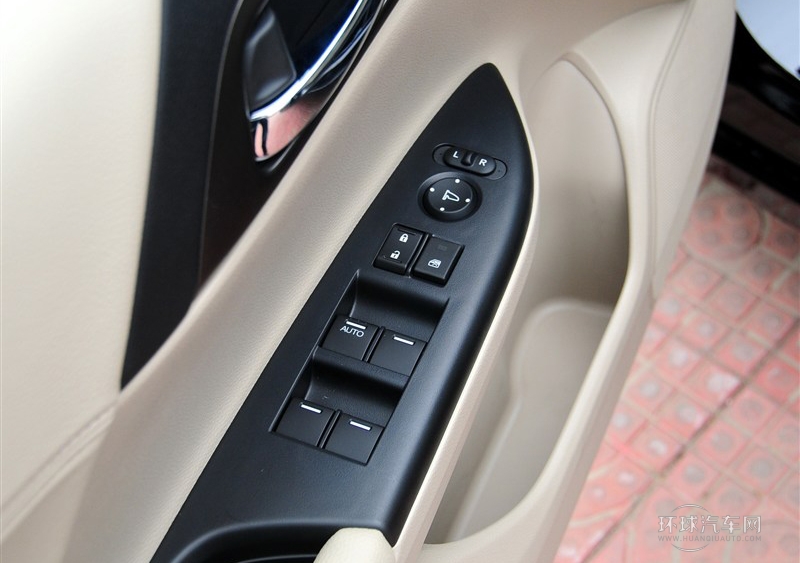 2014款 2.0L EXN 豪華導(dǎo)航版