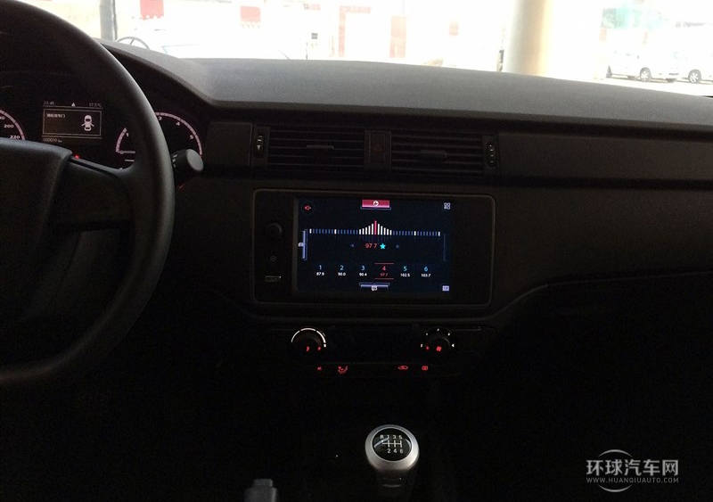 2014款 兩廂 1.6L 手動(dòng)致享型