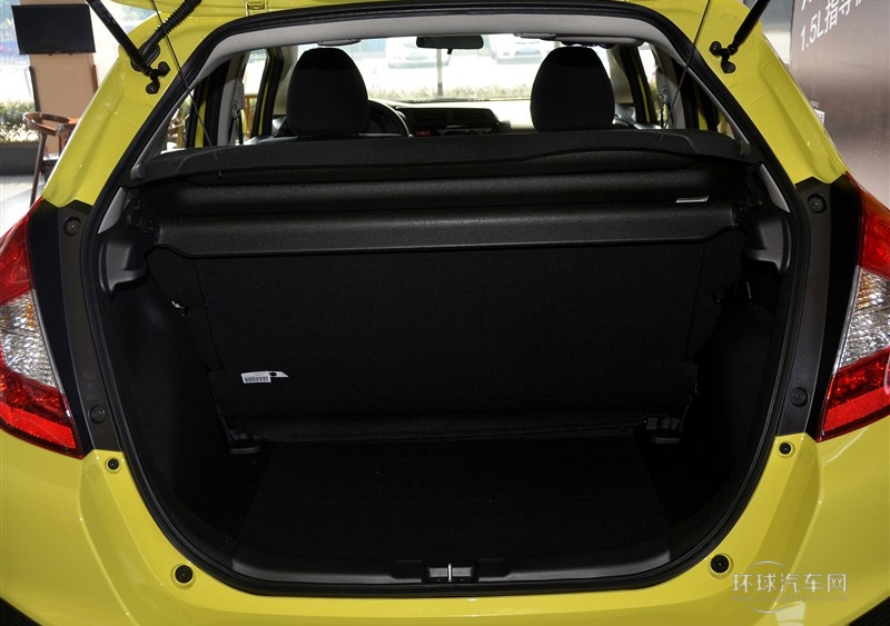 2014款 1.5L LX 手動(dòng)舒適型