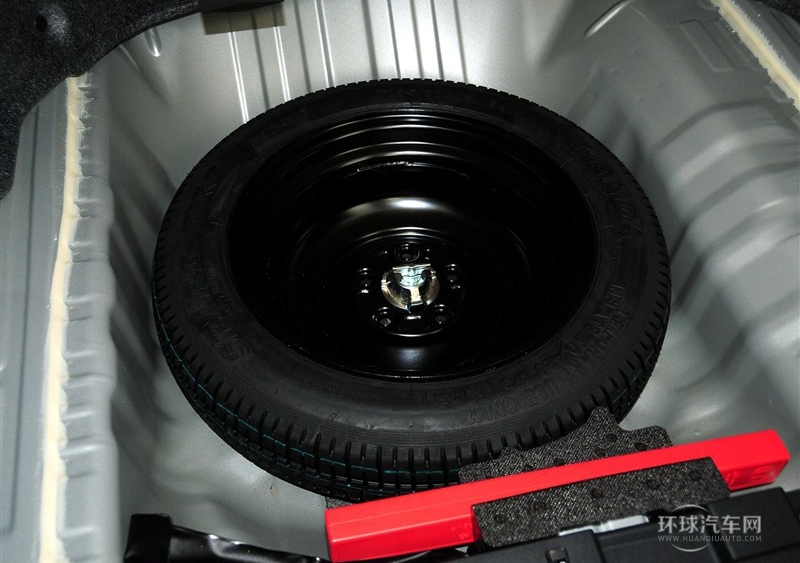 2013款 1.8L 自動(dòng)舒適版