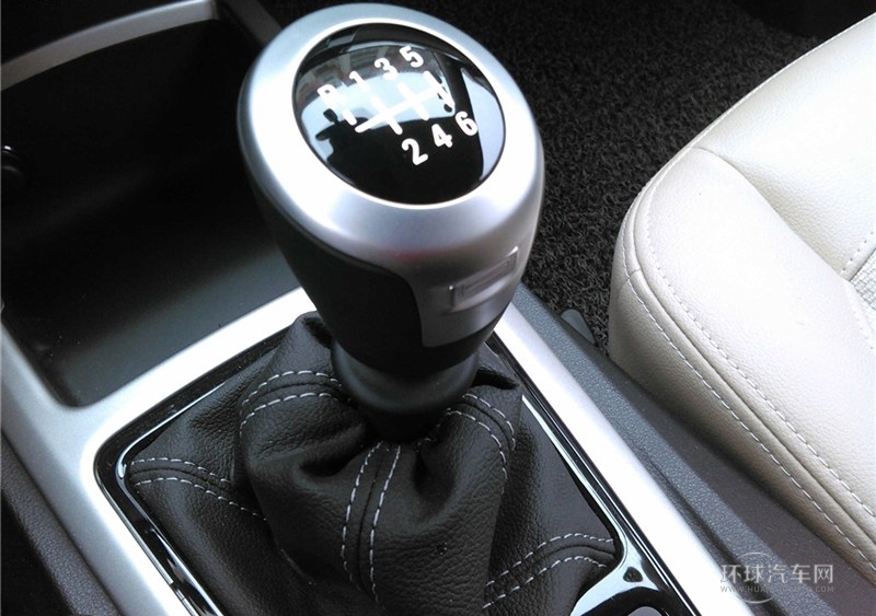 2014款 三廂 1.6L 手動(dòng)致悅型