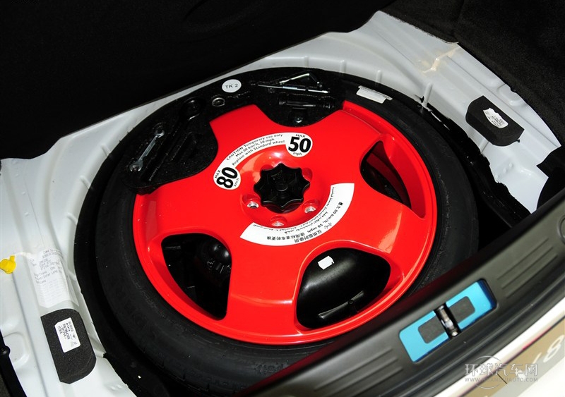 2014款 4.0T GT V8 S 標(biāo)準(zhǔn)版