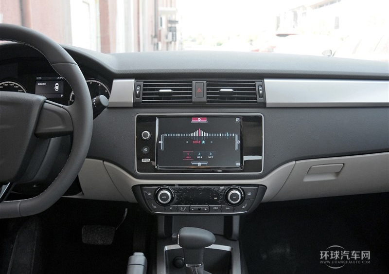 2014款 三廂 1.6T 自動致悅型