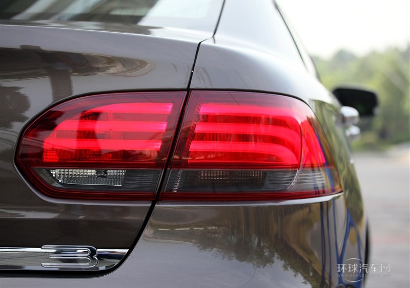 2014款 三廂 1.6T 自動(dòng)致臻型
