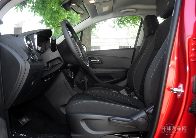 2014款 1.4T 自動(dòng)兩驅(qū)舒適型