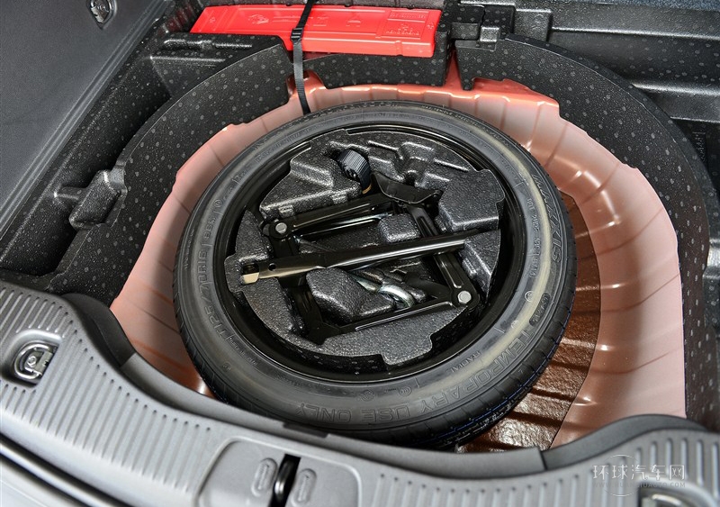 2014款 1.4T 自動四驅(qū)旗艦型