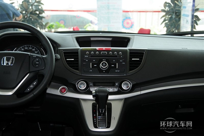 2013款 2.4L 兩驅(qū)豪華版