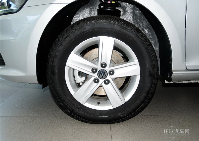 2014款 1.6L 手動(dòng)時(shí)尚型