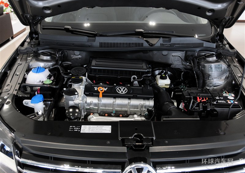 2014款 1.6L 手動(dòng)舒適型