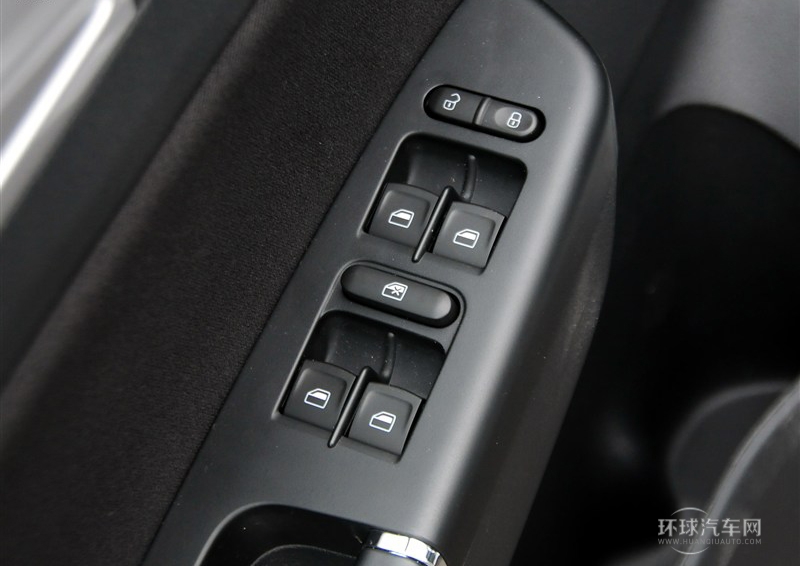2014款 1.6L 自動(dòng)時(shí)尚型