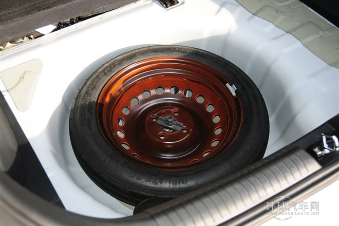 2012款 兩廂 1.6L AT Premium紀(jì)念版