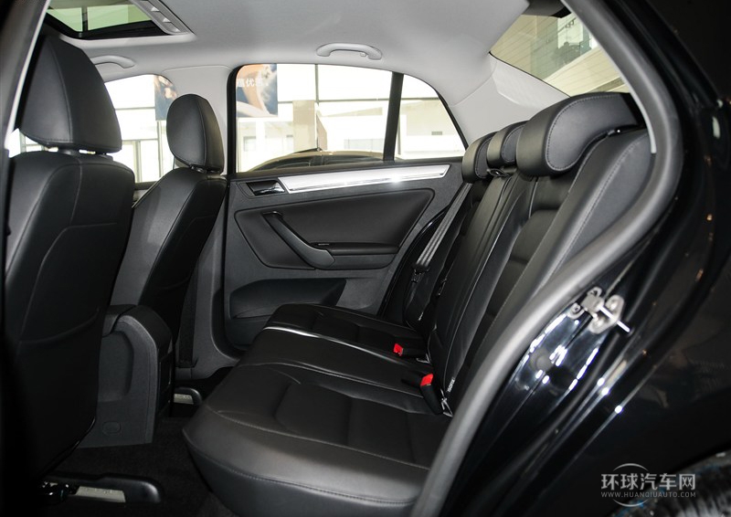 2014款 1.6L 自動(dòng)舒適型