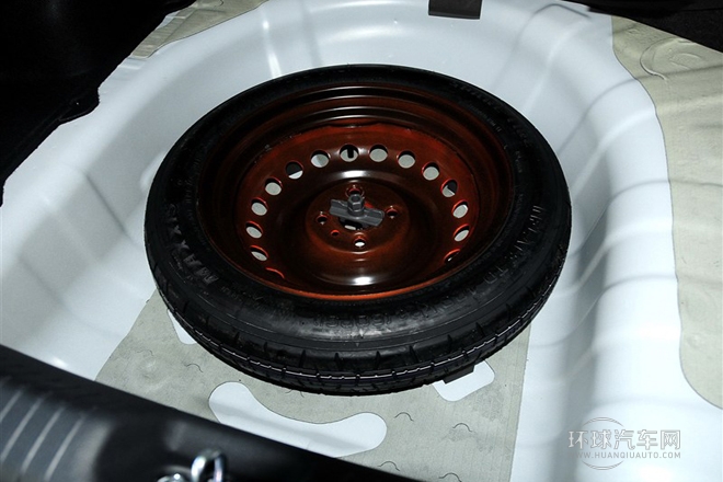 2012款 三廂 1.4L MT TOP紀念版