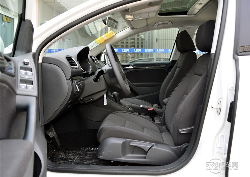 2012款 1.4TSI 自動(dòng)舒適型