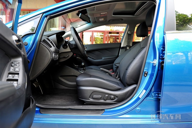 2013款 1.8L 自動(dòng)Premium