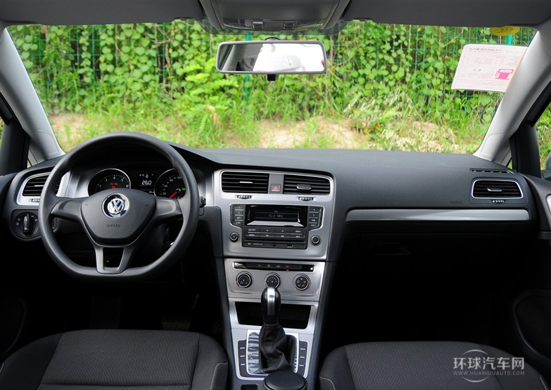 2014款 1.6L 自動(dòng)時(shí)尚型
