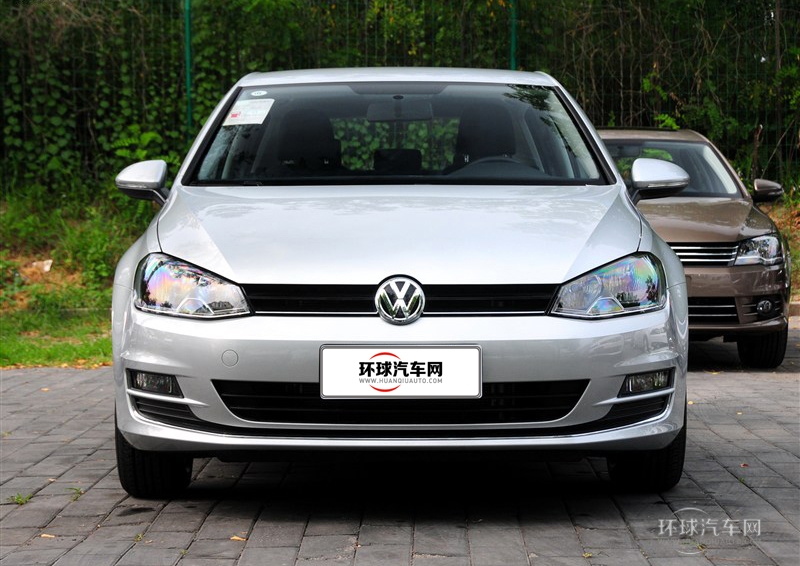 2014款 1.6L 自動(dòng)時(shí)尚型