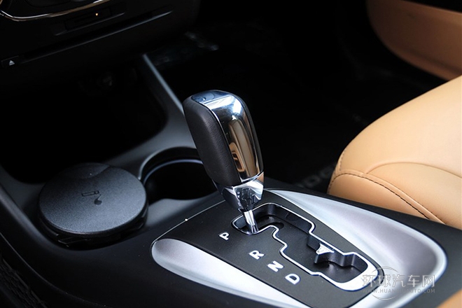 2013款 3.6L 四驅(qū)旗艦版
