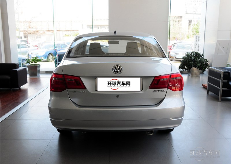 2013款 1.6L 手動(dòng)時(shí)尚型