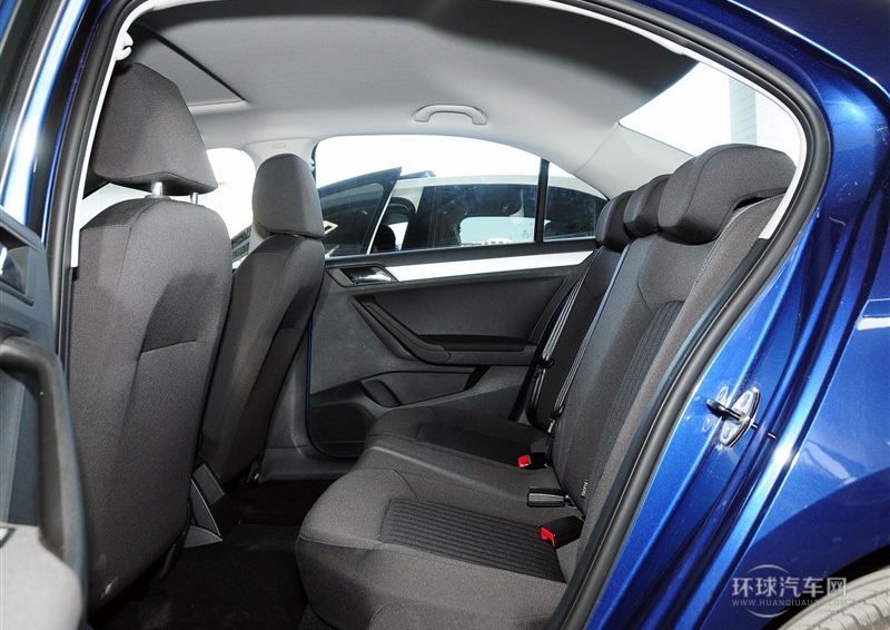 2013款 1.6L 手動(dòng)舒適型