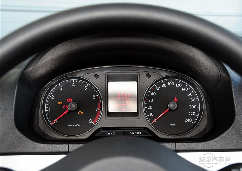 2013款 1.6L 手動(dòng)舒適型