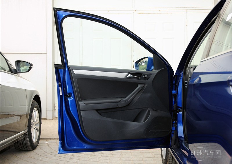 2013款 1.6L 自動(dòng)豪華型