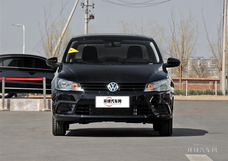 2013款 1.6L 自動(dòng)時(shí)尚型