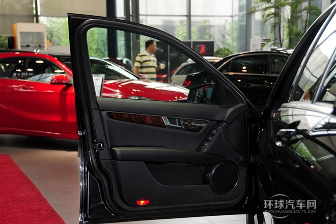 2013款C260優(yōu)雅版 Grand Edition
