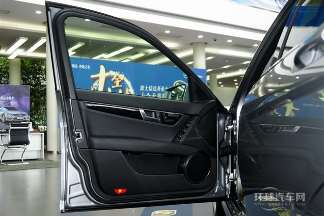 2013款C260時(shí)尚版 Grand Edition