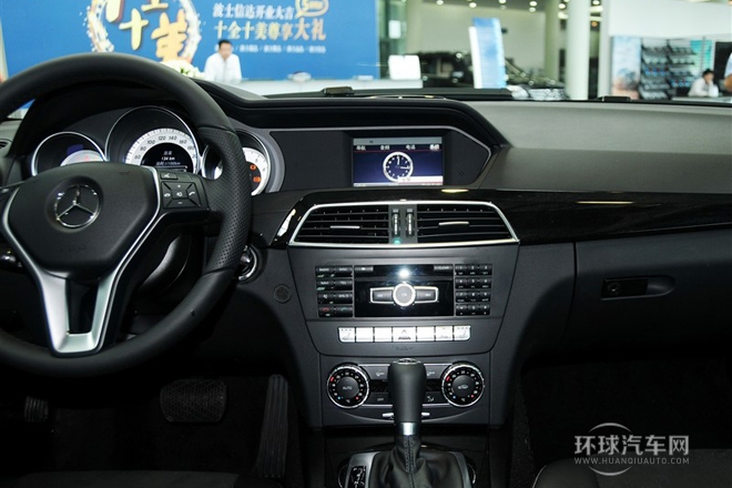 2013款C260時(shí)尚版 Grand Edition