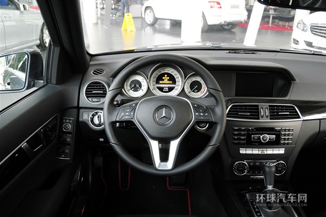 2013款C300運(yùn)動版 Grand Edition