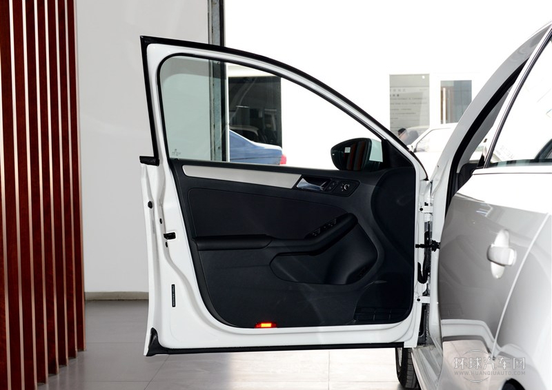 2014款 1.4TSI 手動(dòng)豪華型