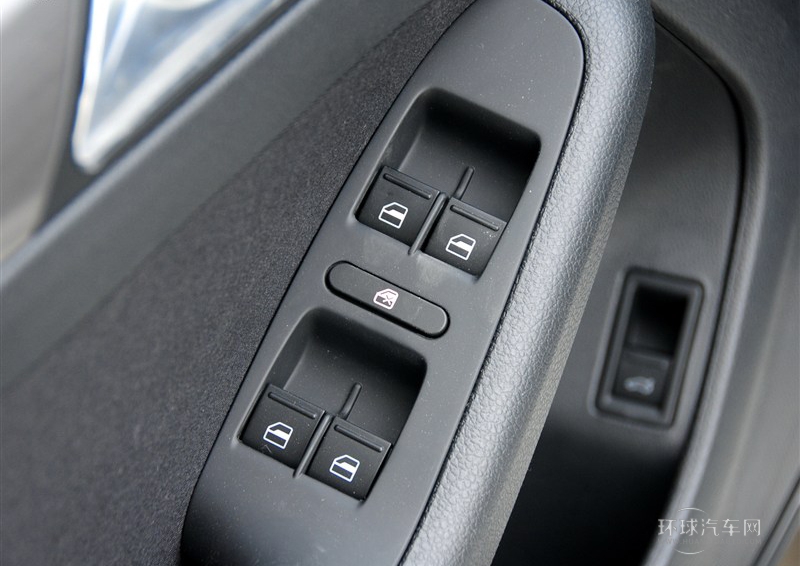 2014款 1.4TSI 手動(dòng)時(shí)尚型