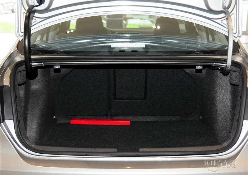 2014款 1.4TSI 自動(dòng)時(shí)尚型