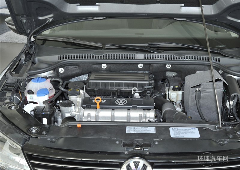 2014款 1.6L 手動時(shí)尚型