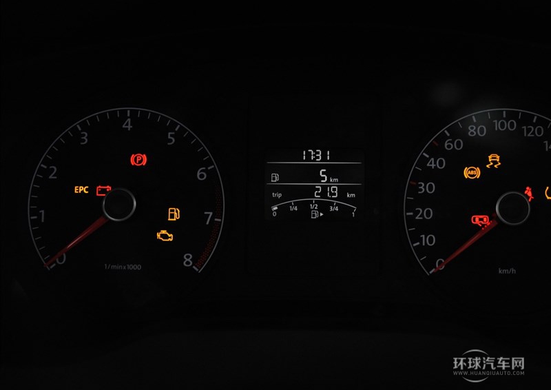 2014款 1.6L 手動(dòng)時(shí)尚型