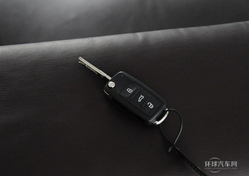 2014款 1.6L 自動(dòng)時(shí)尚型