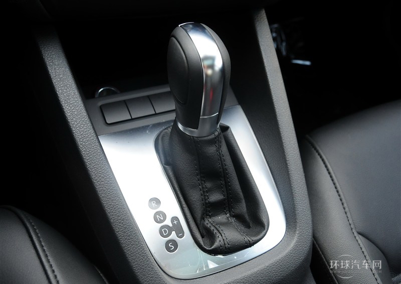 2014款 1.6L 自動(dòng)舒適型