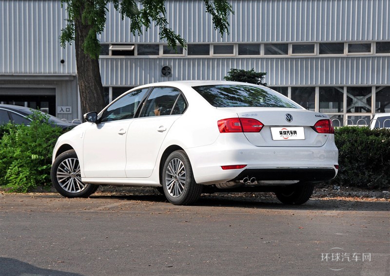 2014款 1.8TSI 自動(dòng)旗艦版