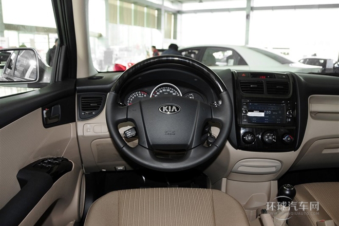 2013款 2.0L 手動(dòng)兩驅(qū)版GL