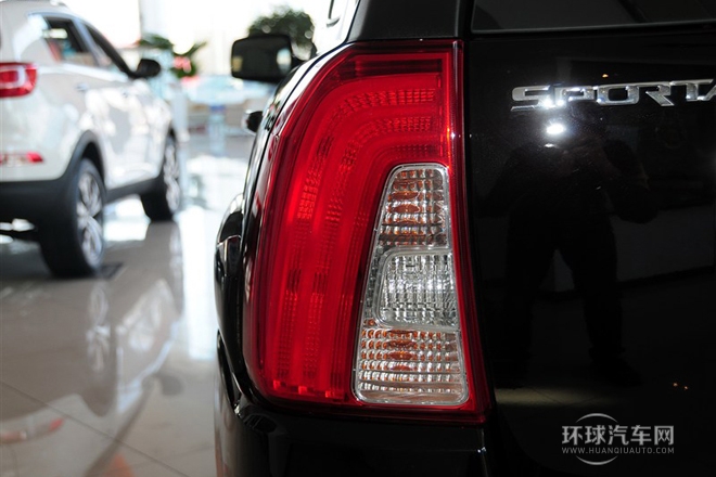 2013款 2.0L 自動(dòng)兩驅(qū)版GL