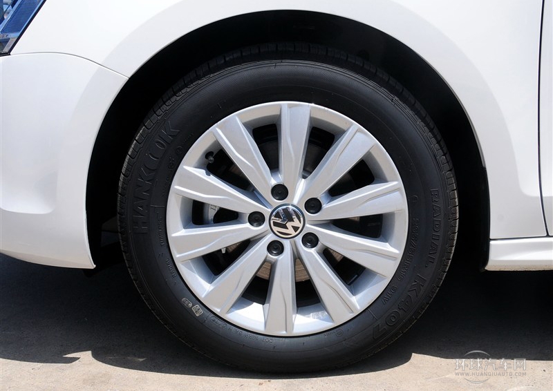 2014款 改款 1.6L 手動(dòng)舒適型