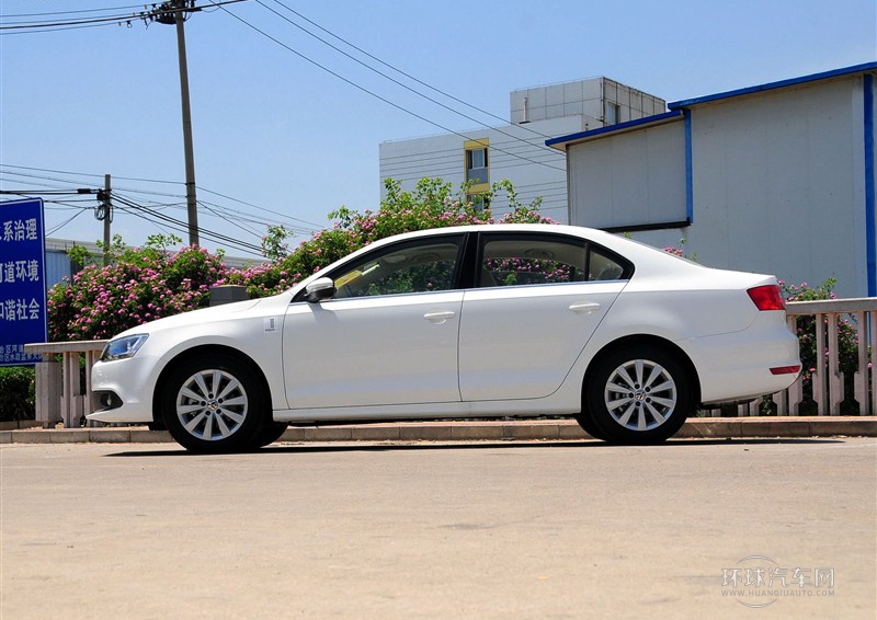 2014款 改款 1.6L 手動(dòng)舒適型