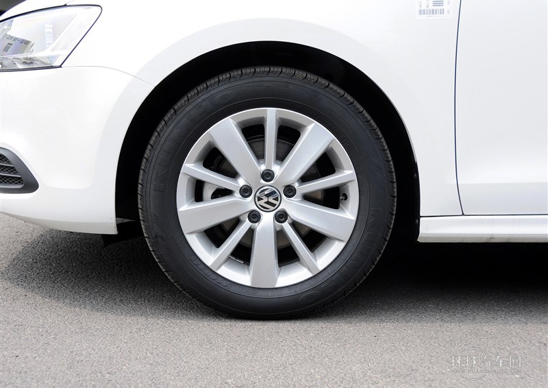 2014款 改款 1.6L 自動(dòng)時(shí)尚型