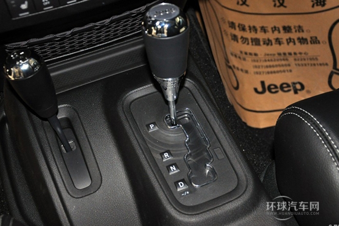 2014款 3.6L 龍騰典藏版