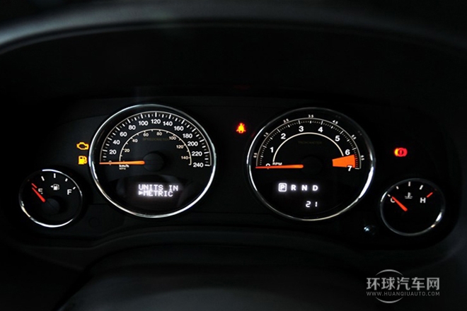 2014款 改款 2.0L 兩驅(qū)精英版