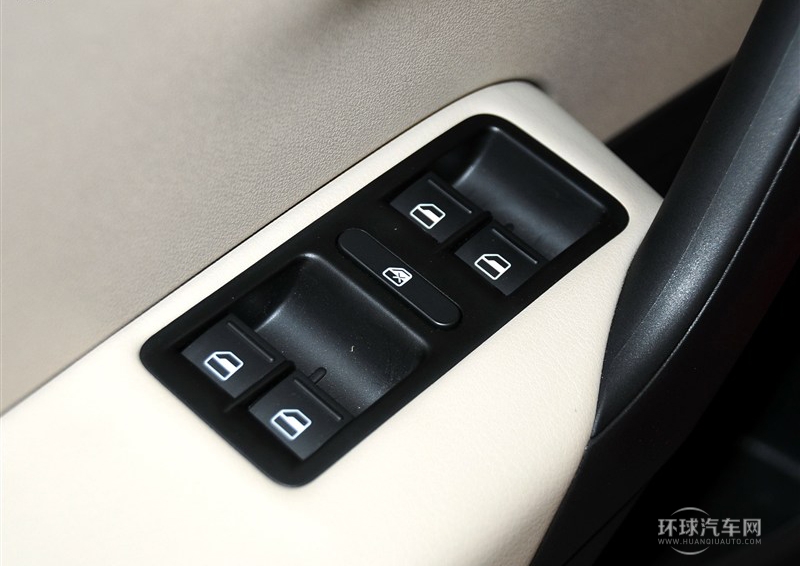 2013款 1.4L 手動舒適版