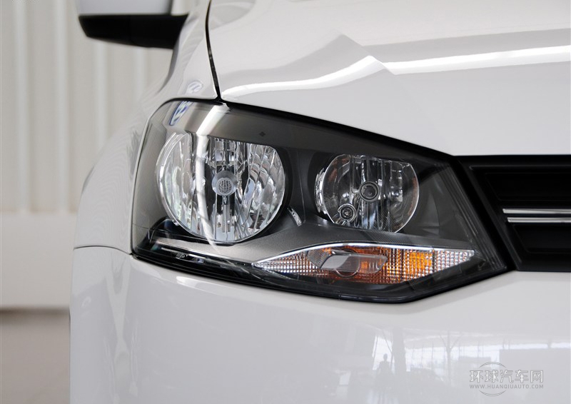 2013款 1.6L 手動(dòng)舒適版